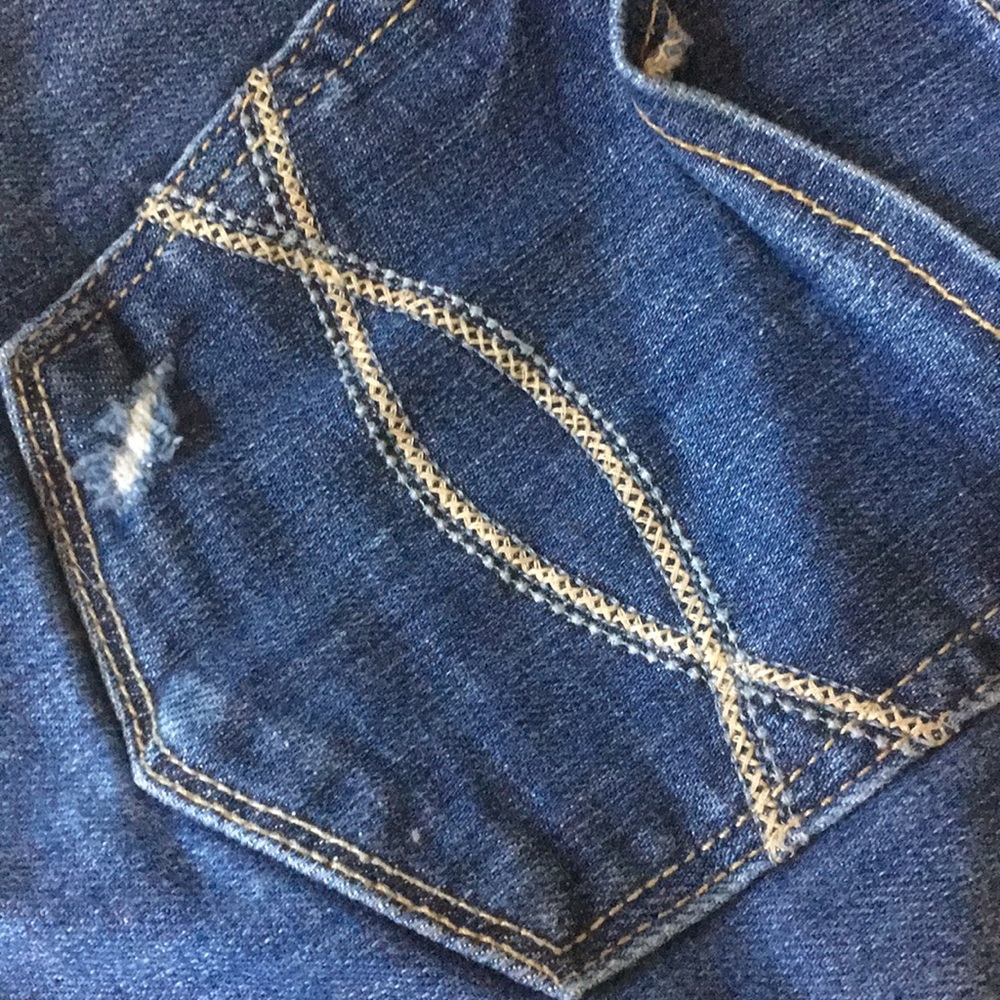 A&F shorts - Picture 4 of 4